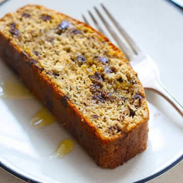 Gluten Free Chocolate CHip pancake "quick" bread. Super easy to make, healthy, great for desserts, breakfast, or on the go snacking! #cottercrunch