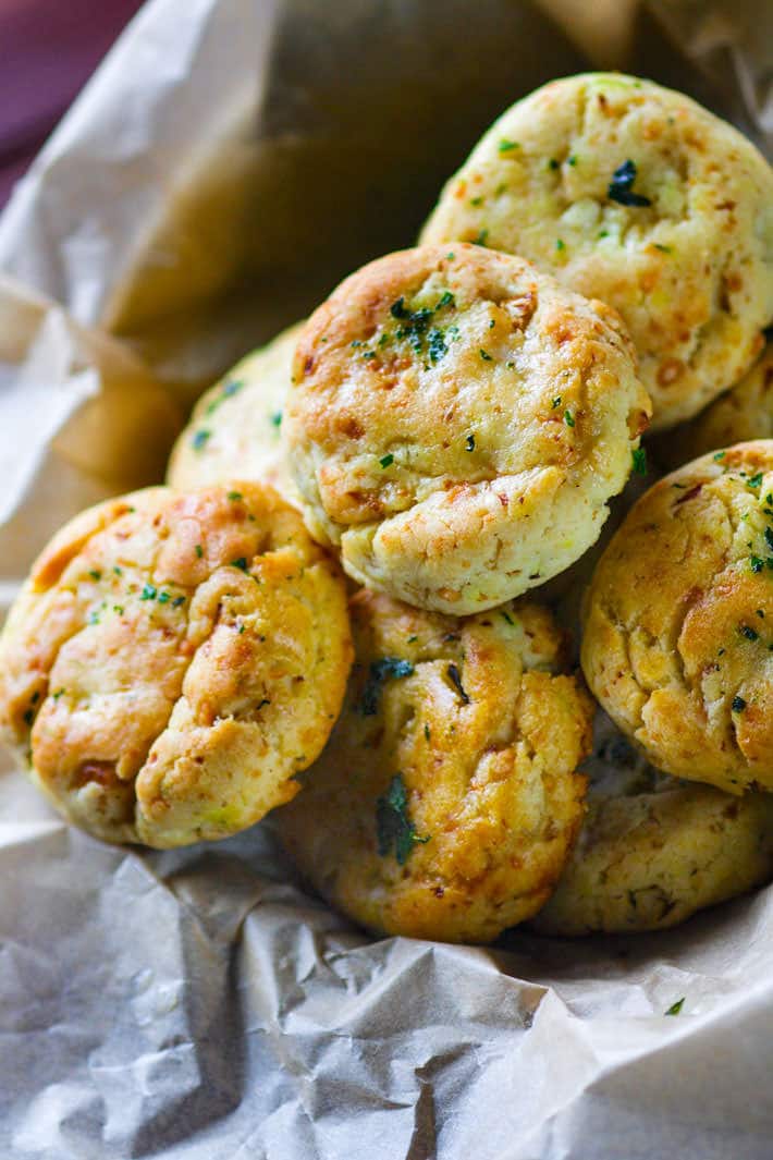 Easy Homemade Gluten Free Buttermilk Biscuits! These gluten free buttermilk biscuits are so delicious, healthy, and packed with extra veggies for great texture and taste. A great way to sneak in more vegetables to your diet without even knowing. Simple to make, ready in 30 minutes, and a total crowd pleaser for gluten free and non gluten free dieters! Egg free, Yeast Free.