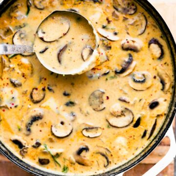 Creamy Vegan Mushroom Soup