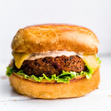 Vegan Black Bean Burgers